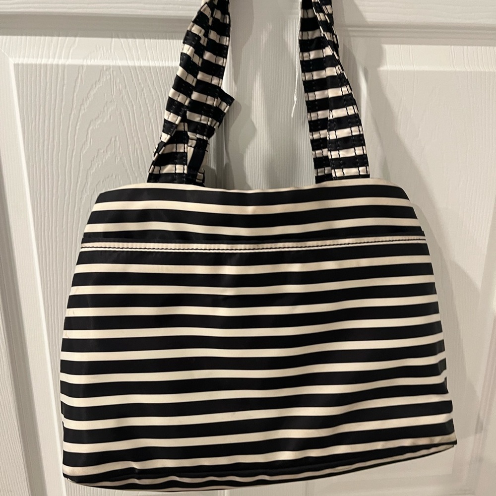 Kate Spade Tote - Picture 4 of 6